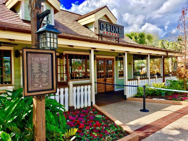 D-Luxe Burger