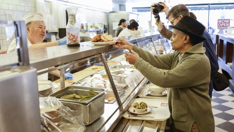 K&W Cafeteria – Winston-Salem