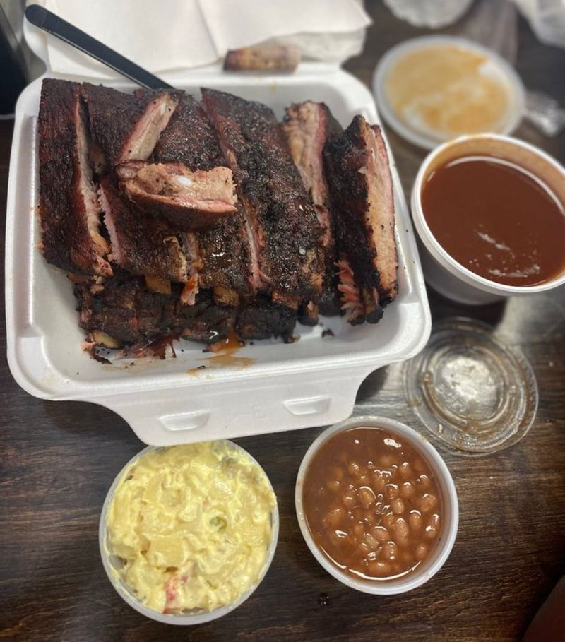 Cozy Corner BBQ (North Parkway)