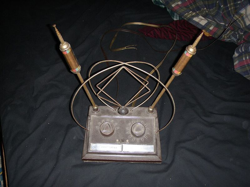 TV Rabbit Ears Antennas