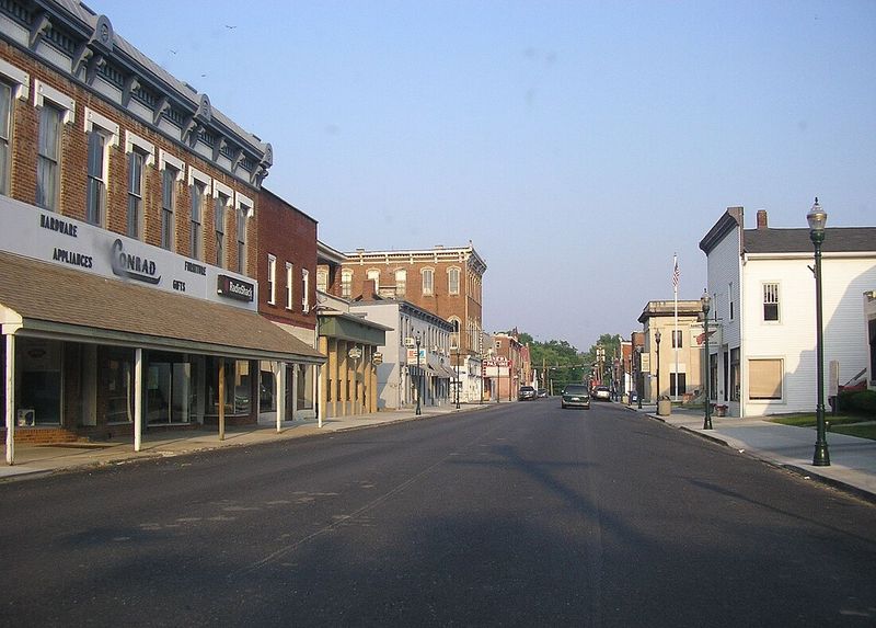 Main-Street Browsing in Falmouth