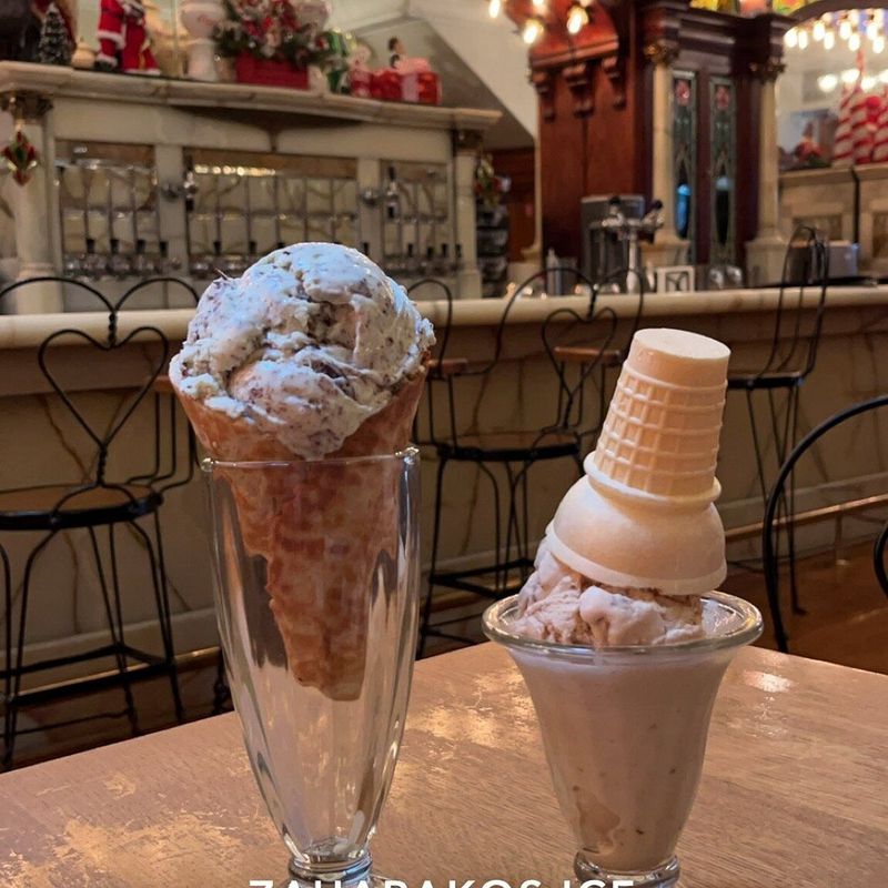 Old-School Sodas & Sundaes
