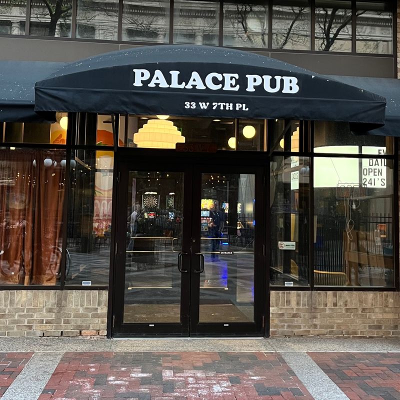 Palace Pub (St. Paul – Downtown, next to Palace Theatre)