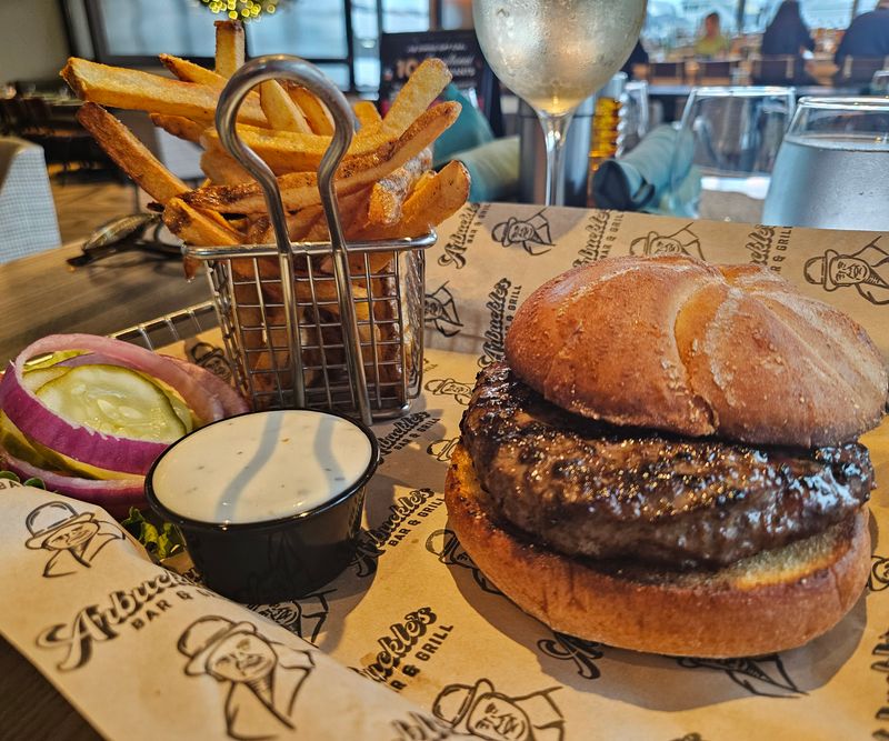 Service That Steals the Scene