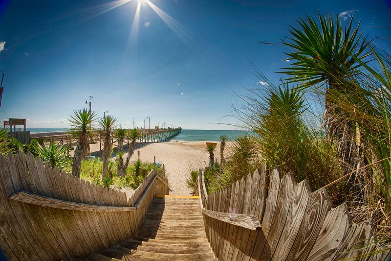 Dual-coast lifestyle with ocean side and sound side