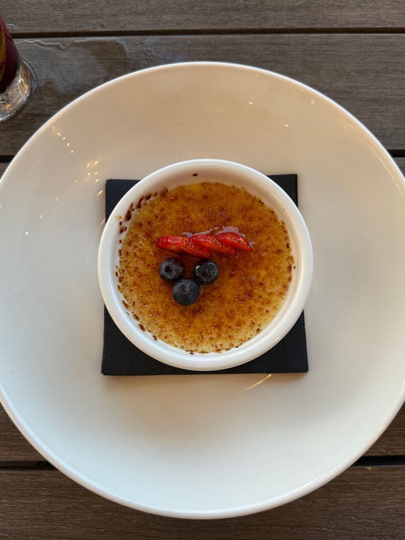 Why Zeke’s Belongs on Your Gulf Coast Shortlist