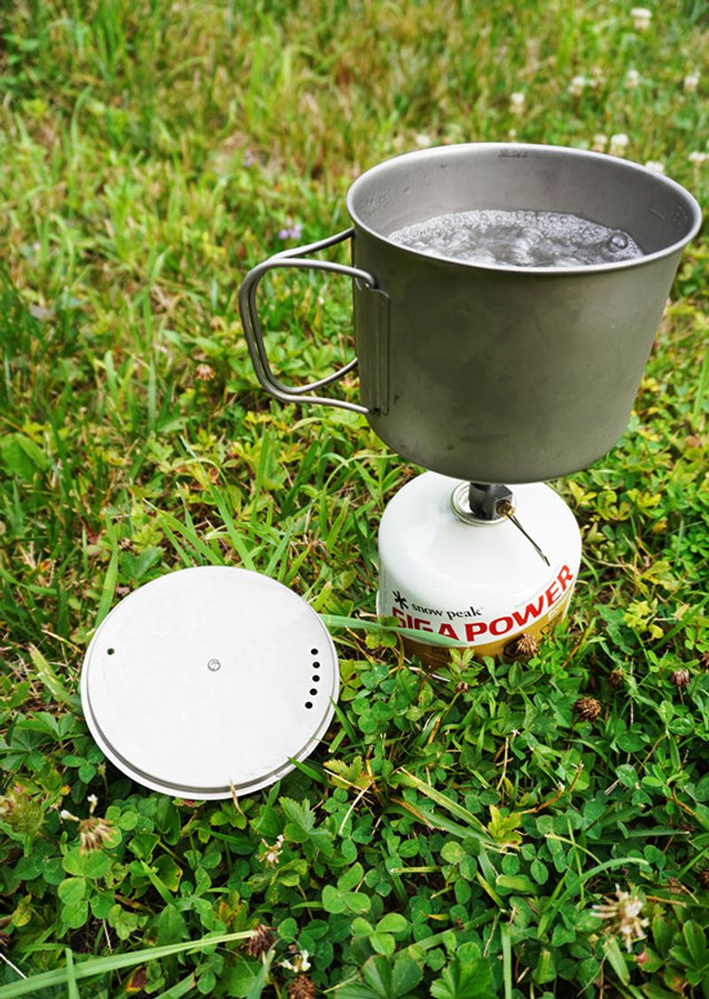 Premium backpacking stove: Jetboil Flash/Soto WindMaster → Budget: BRS-3000T canister stove