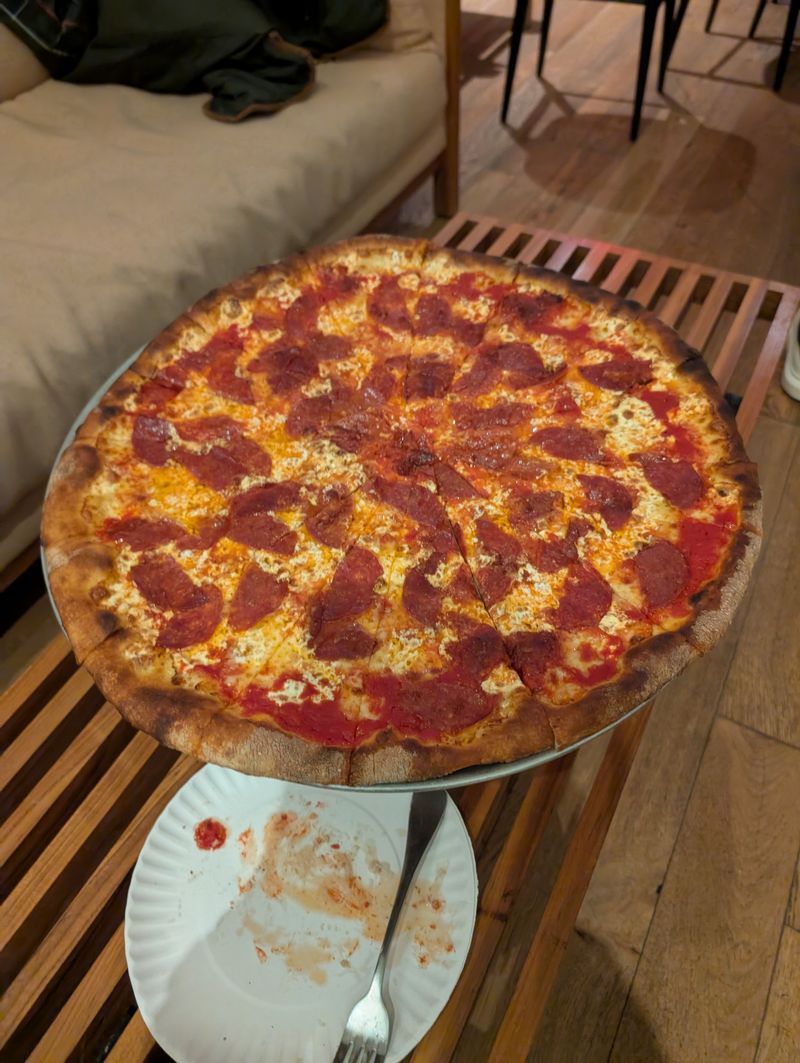 Fini Pizza (Williamsburg, Barclays Center Plaza & Brooklyn Heights)