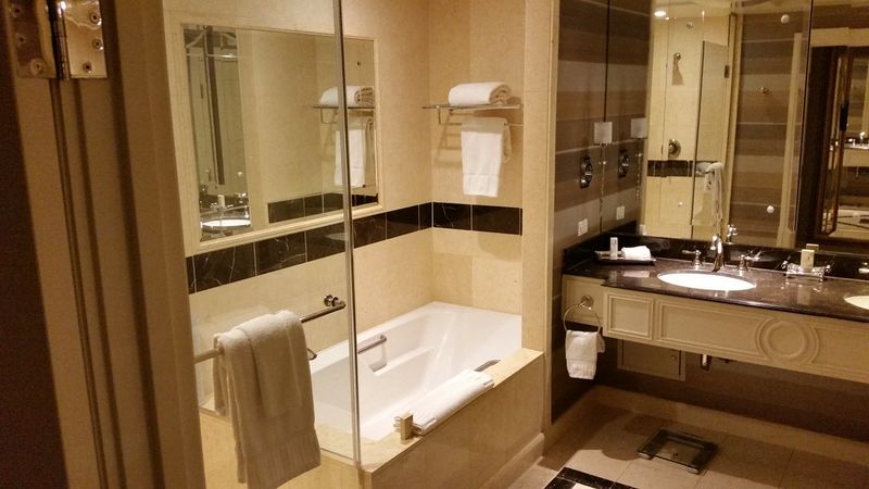 Bathtubs in Standard Rooms