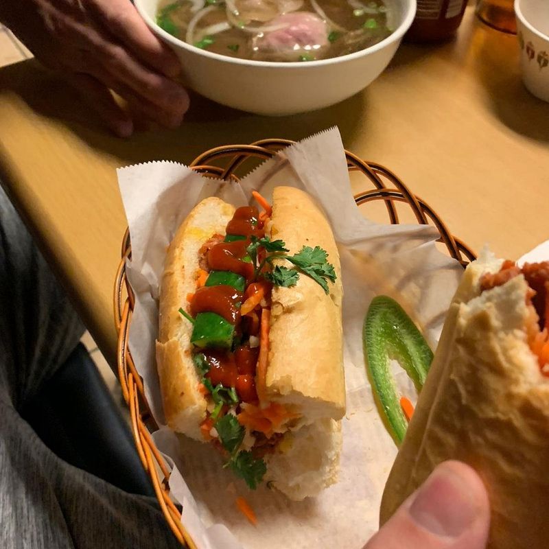 Lee's Bakery (Atlanta, Buford Hwy)