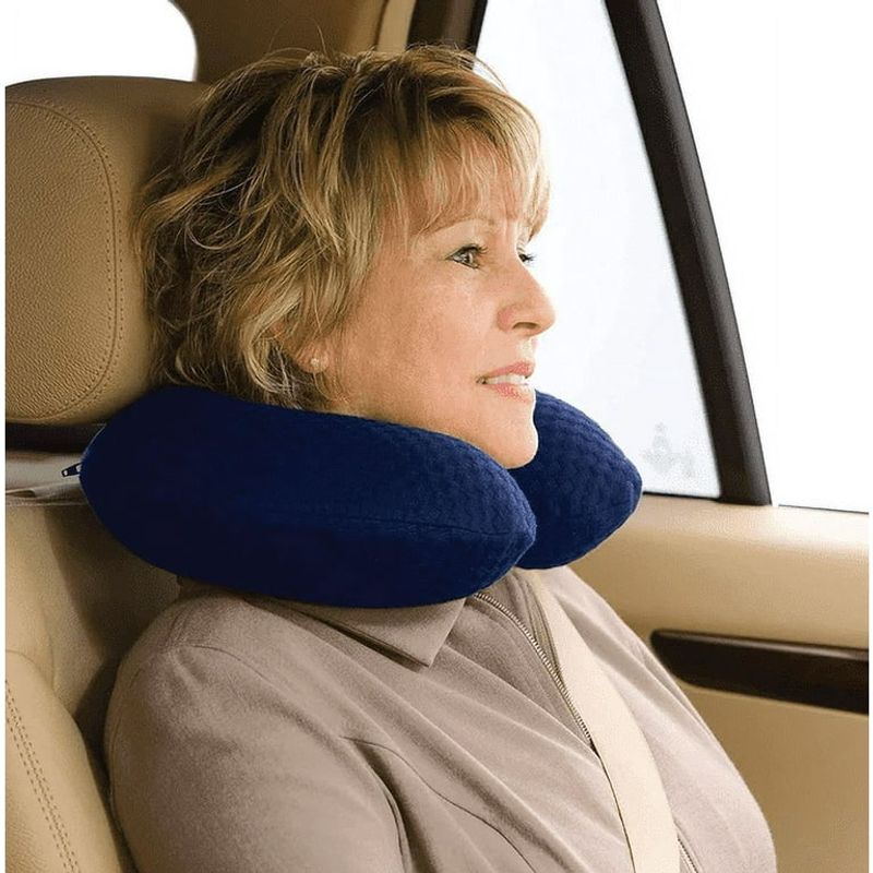 Bulky U-shaped airport neck pillows