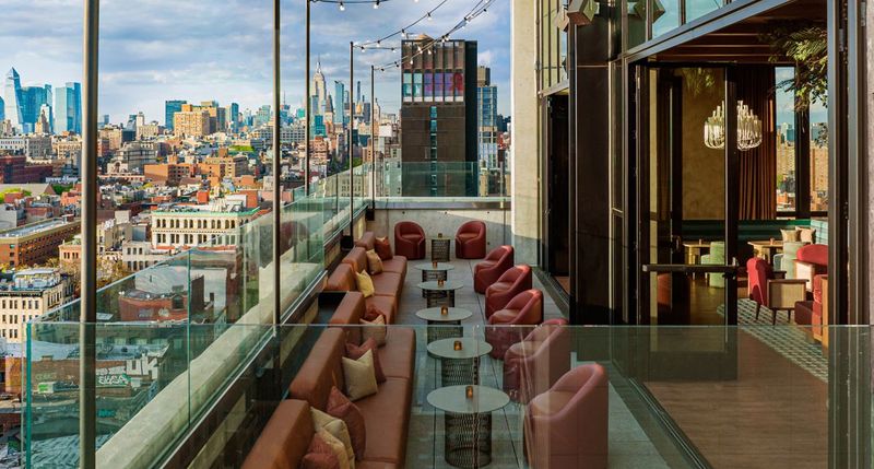 Ivy Streetside & Rooftop