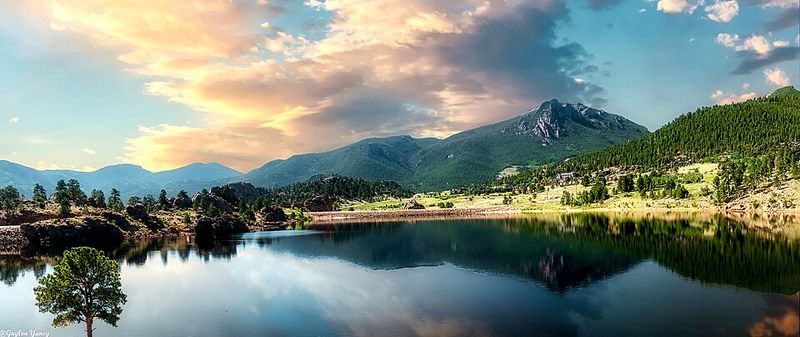 Estes Park, Colorado (by Lake Estes)