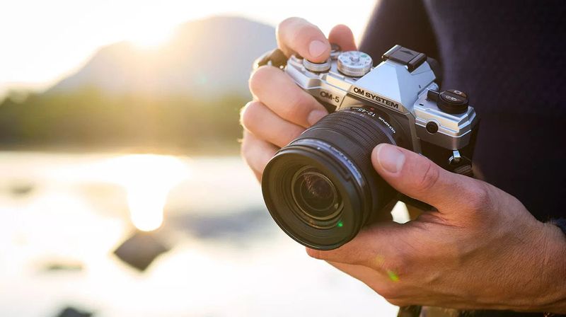 Olympus OM‑5 (Micro Four Thirds)