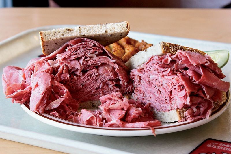 Manny's Cafeteria & Delicatessen – Chicago