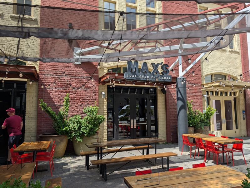 Max’s Coal Oven Pizzeria — Atlanta