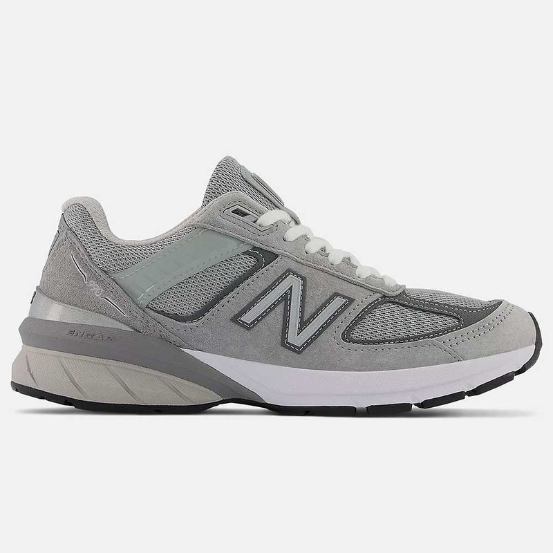 New Balance 990v5