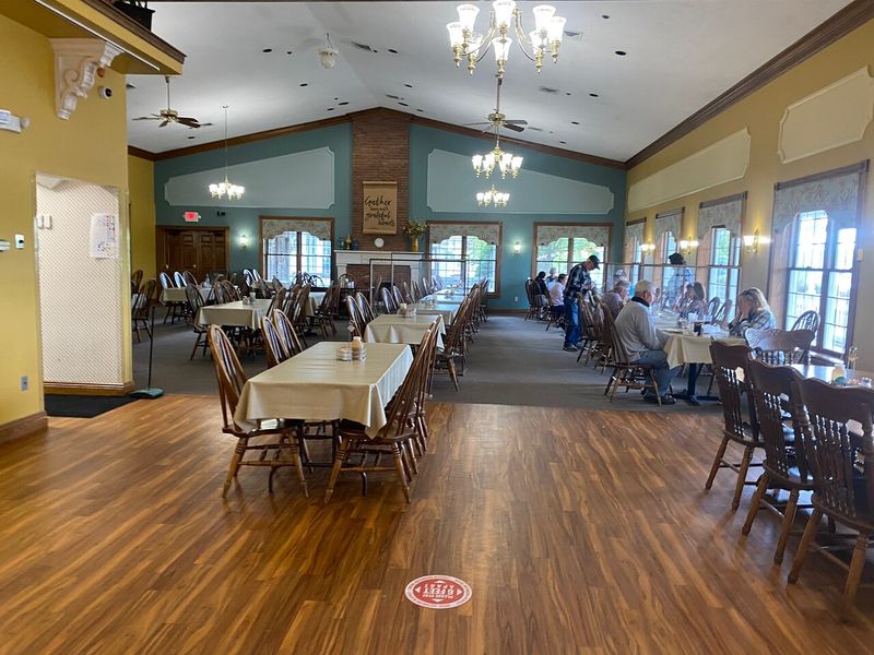 Amish Door Restaurant