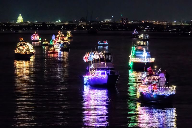 Alexandria Holiday Boat Parade of Lights (Dec. 6)