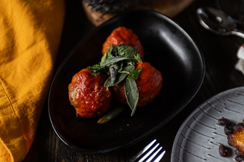 What to Order: Guest-Favorite Dishes and Drinks