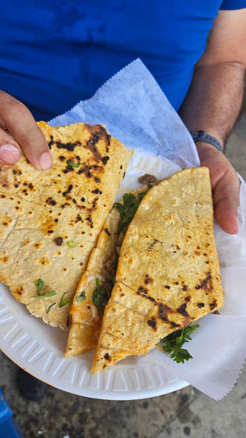 Food, Breaks, and Family-Friendly Flow