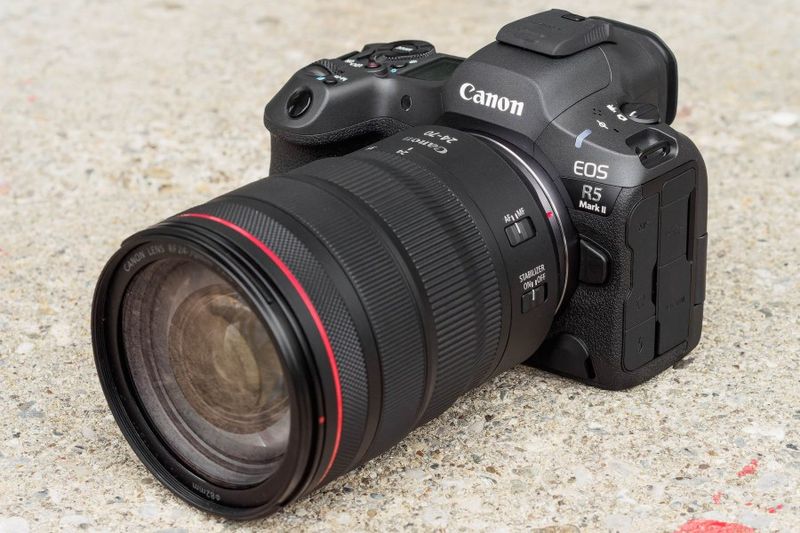 Canon EOS R5