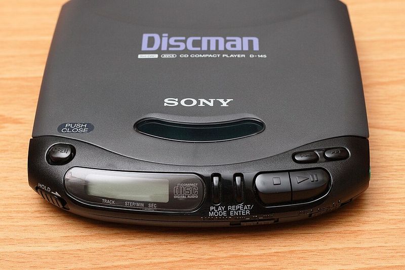 Discman (Portable CD Player)
