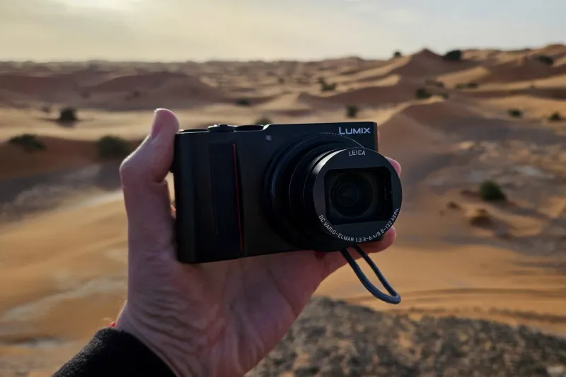 Panasonic Lumix ZS200 / TZ200