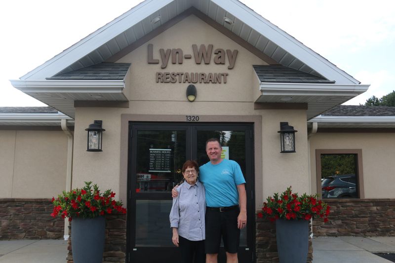 Lyn-Way Restaurant (Ashland)