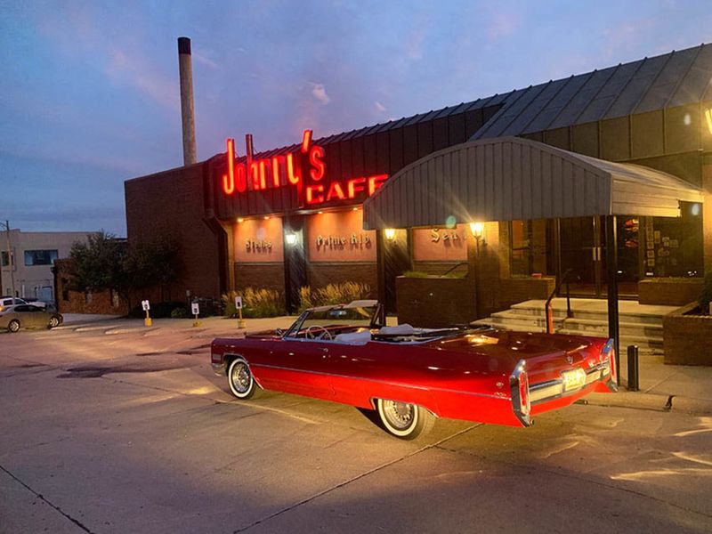 Johnny's Cafe — Omaha
