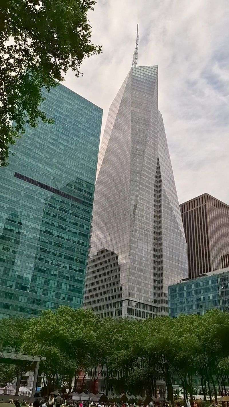 Bank of America Tower – New York, NY - 1,200 ft