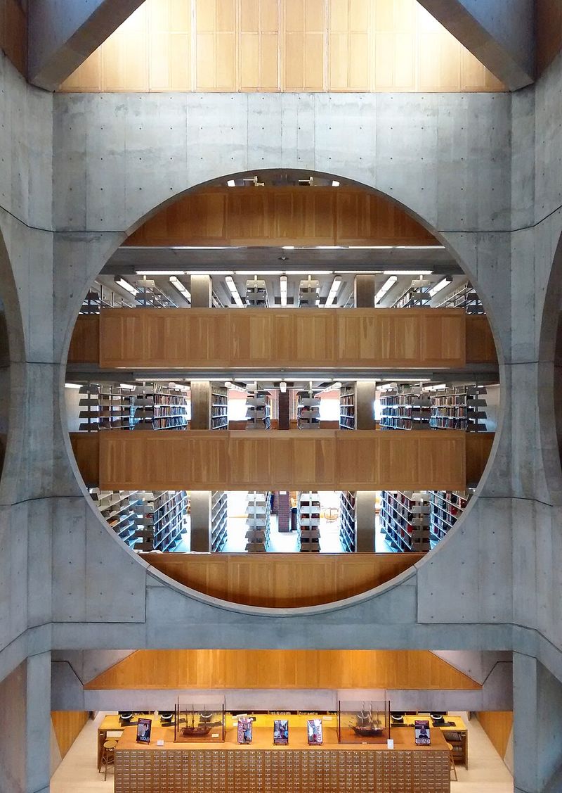 Phillips Exeter Academy Library – Exeter, USA
