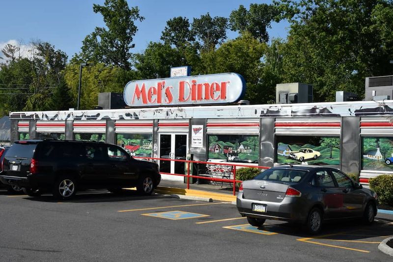 Mel’s Diner (Pigeon Forge, TN)
