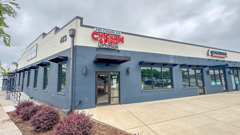 Mr. Charles Chicken & Fish (Charlotte)