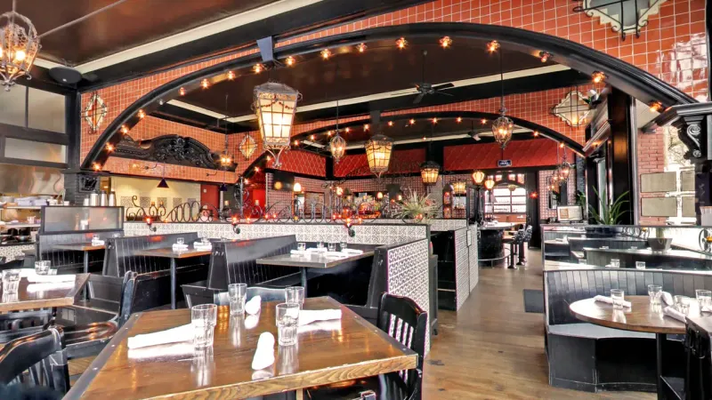 Poquitos - Seattle (Capitol Hill & Bellevue)