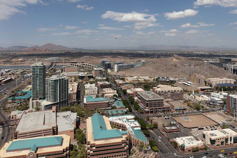 Arizona: Sun, space, and Phoenix price points