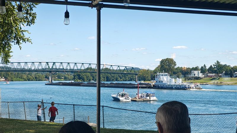 BoatHouse BBQ (Marietta)