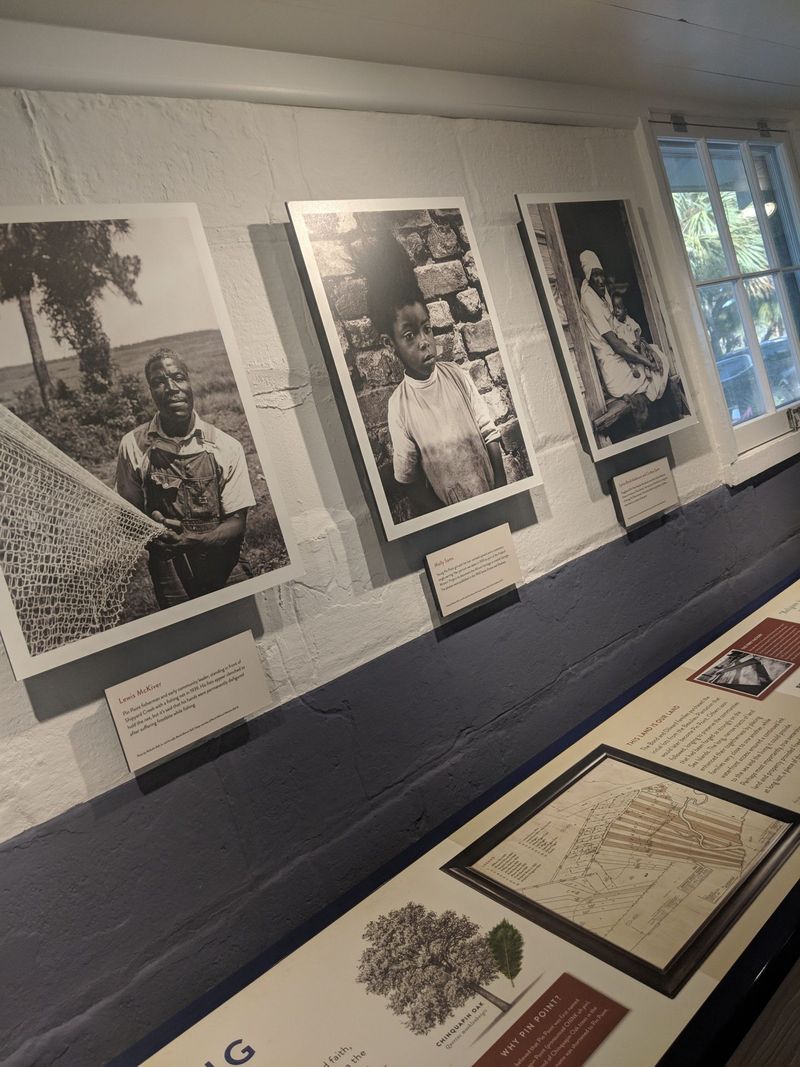 Exhibits & Community Storytelling