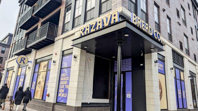 Razava Bread Co. (St. Paul – Grand Avenue)