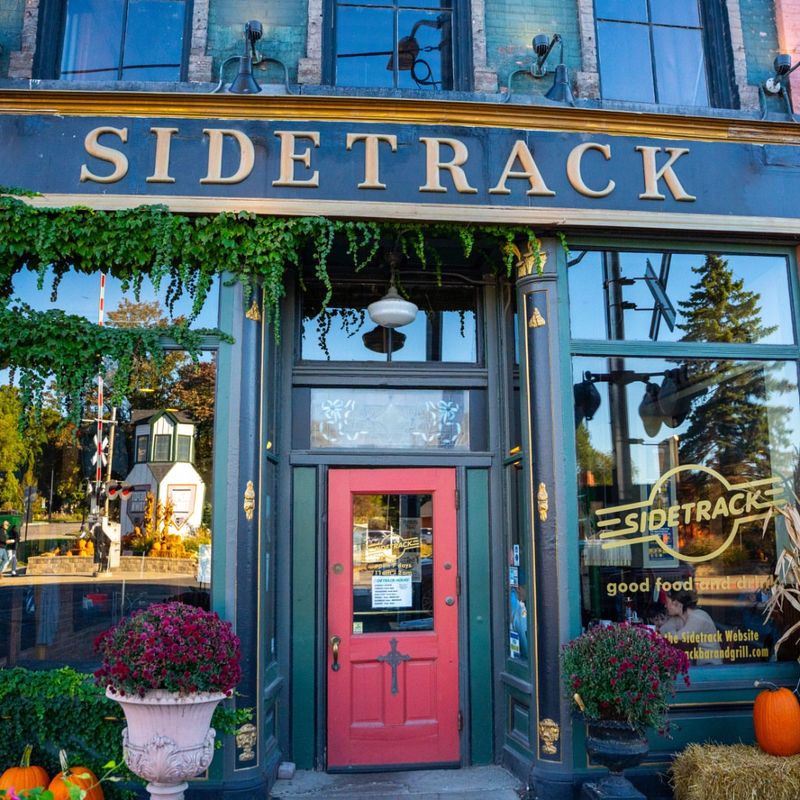 Sidetrack Bar & Grill – Ypsilanti, Michigan