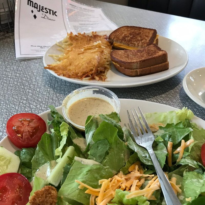 The Majestic Diner