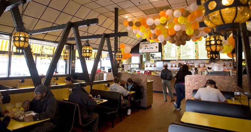 Roll n Roaster – Brooklyn (Sheepshead Bay)