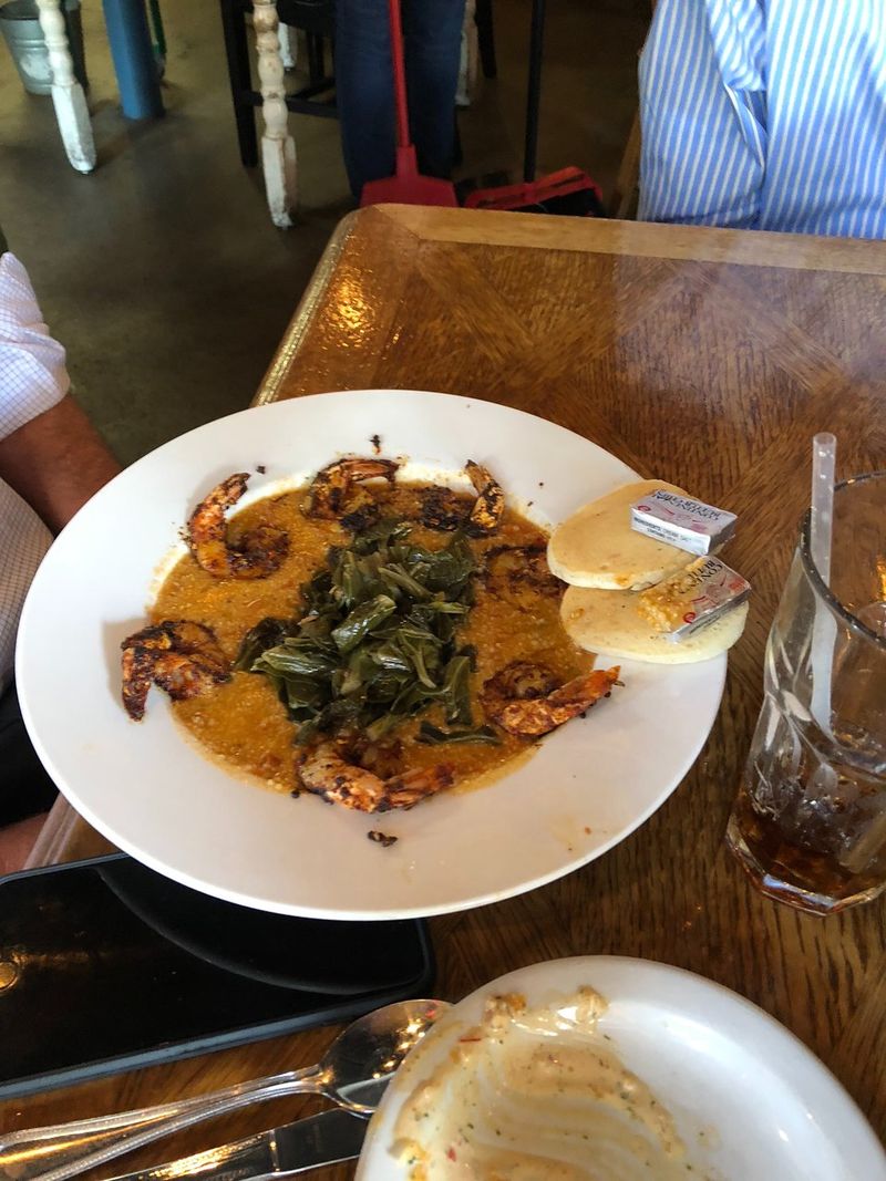 Shrimp and Grits, Center Stage