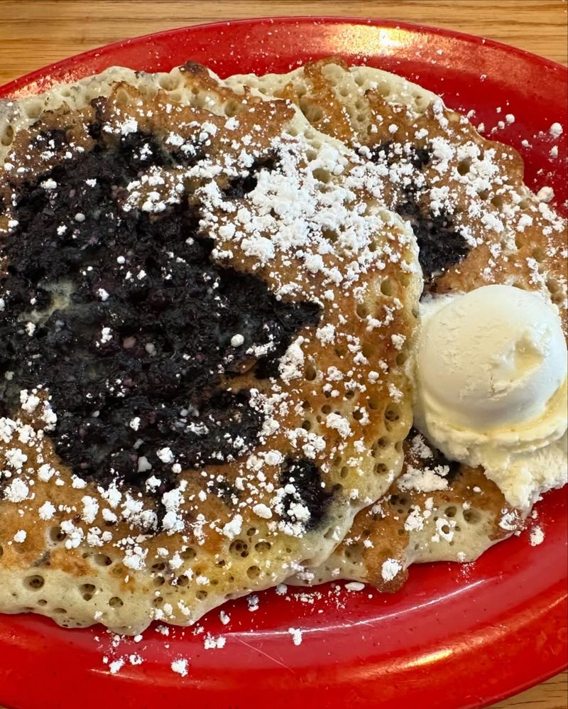 Applewood Farmhouse Restaurant — Sevierville