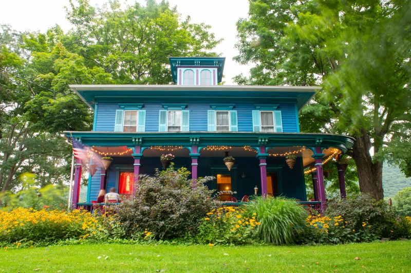 Roots Café, Naples (Finger Lakes)