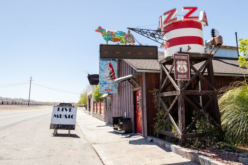 Cross Eyed Cow Pizza – Oro Grande (Route 66)