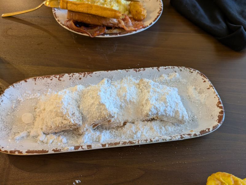 Coast Chick and Skillet-Style Comforts