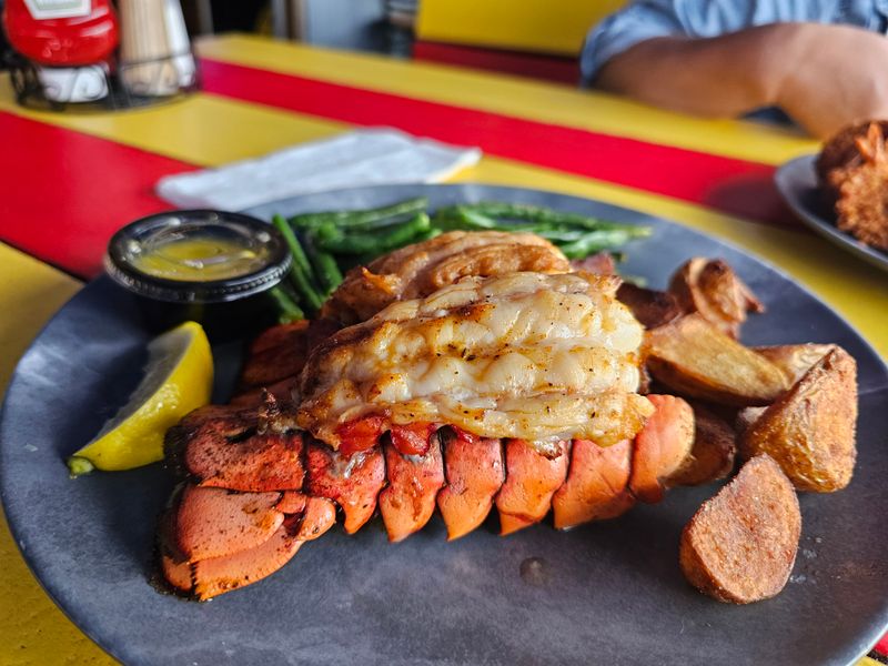 Crabby Joe’s Dockside