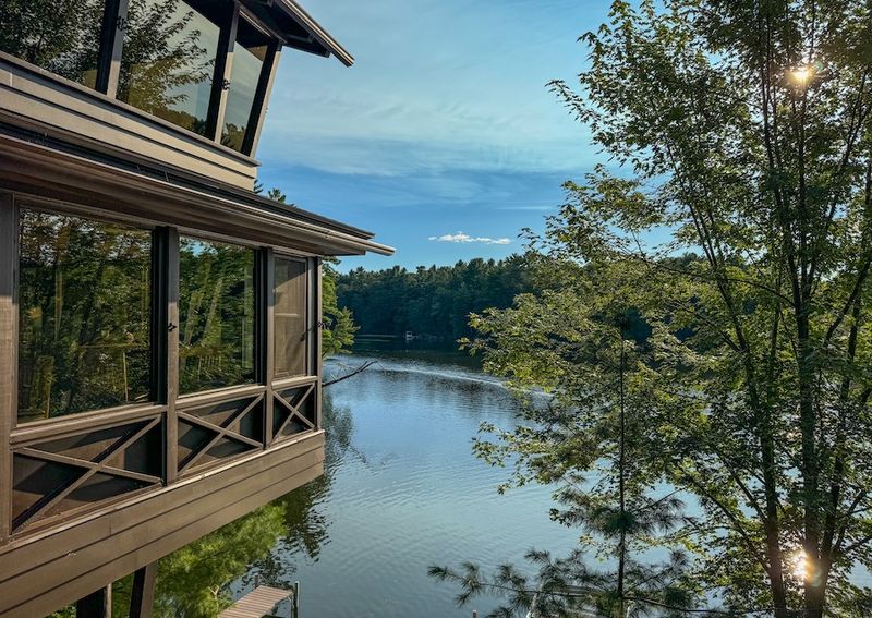 Ishnala Supper Club – Lake Delton (near Mirror Lake)