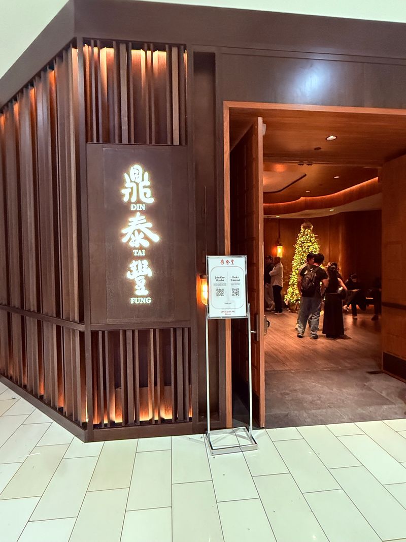 Din Tai Fung – Glendale, CA